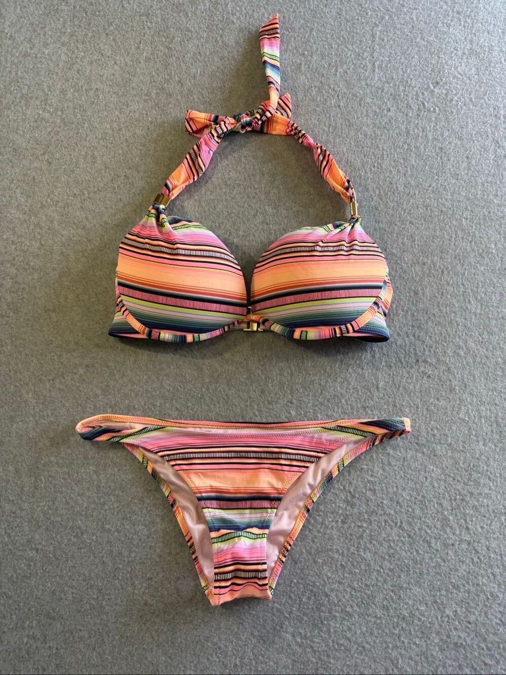 Victoria’s Secret indie beachcore 2010’s striped hottie halter push up bikini se